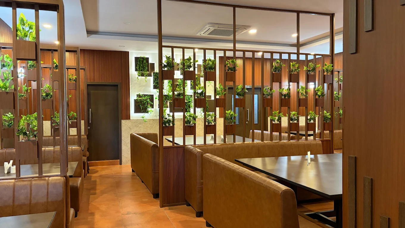 KK Restaurant dining hall detail